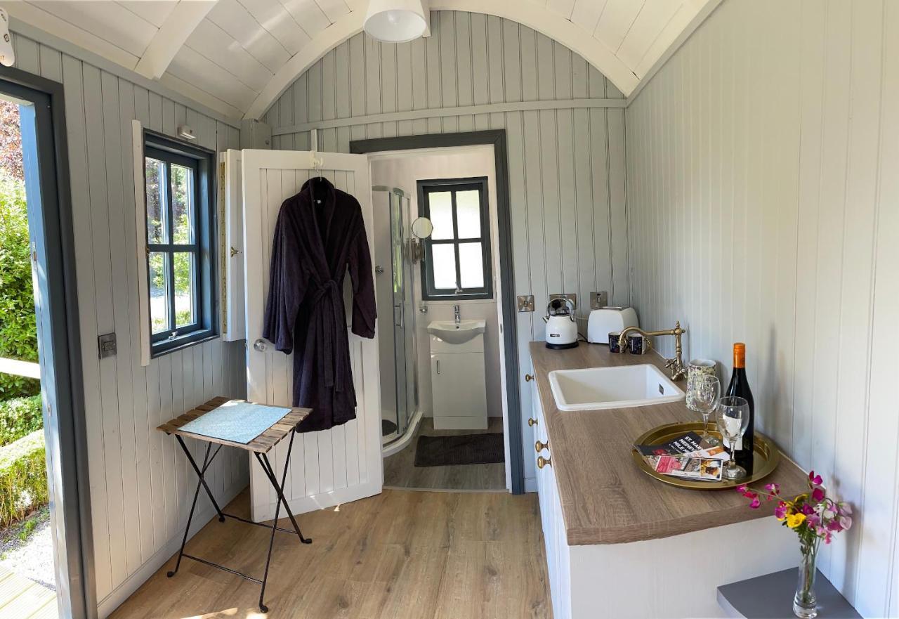 Hotel Hawthorn Hut Kilkenny Glamping At Jenkinstown House Jenkinstown Park Exterior foto